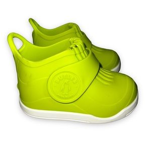 NEW Butler Green Waterproof Overboots Boys Shoe Covers for Rain Boy’s Size 8
